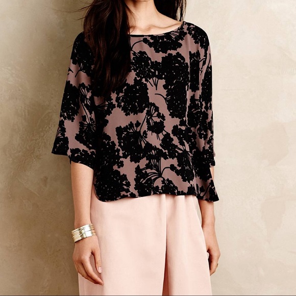 Anthropologie Tops - Anthropologie Sz M Printed Floral Blouse EUC